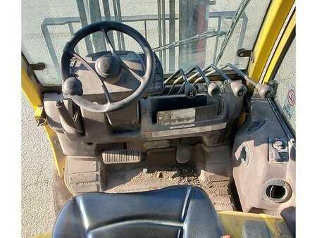 4 Wheels 2011  Hyster H70FT (3)