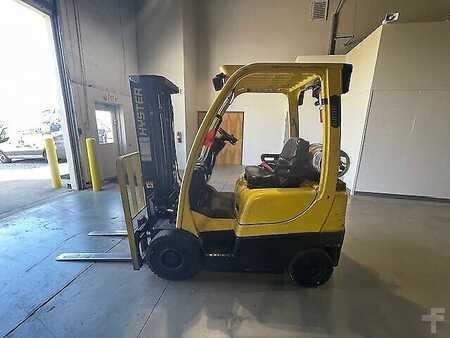 Propane Forklifts 2016  Hyster H40FTS (6)
