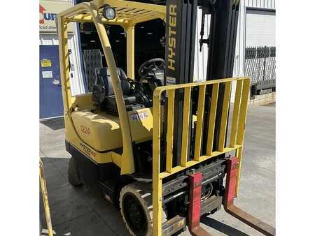 Propane Forklifts - Hyster S40FT (3)