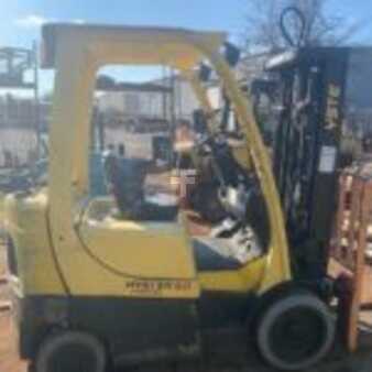 Propane Forklifts - Hyster S50FT (1)