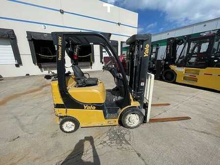 Propane Forklifts 2018  Yale GC050VX (2)