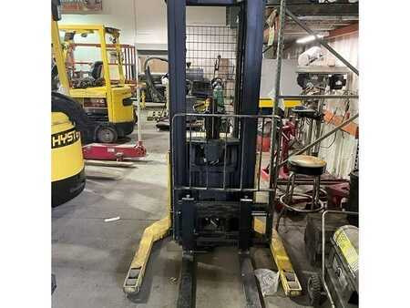 Electric Pallet Jacks - Hyster W30ZR (2)