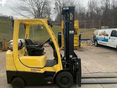 Propane Forklifts - Hyster S60FT (5)