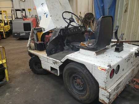 Tow Trucks - Taylor-Dunn TC-30/60 (6)