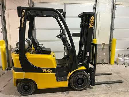 Propane Forklifts - Yale GLP030 (7)