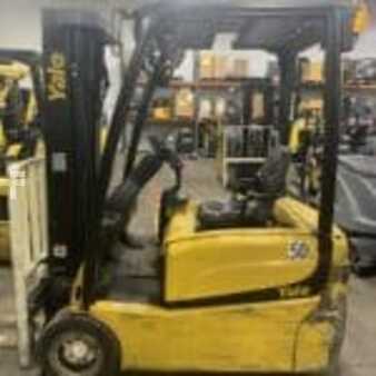 4 Wheels - Yale ERP040VT (1)