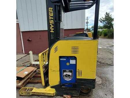 Stand up / Reach Forklifts Hyster N35ZRS