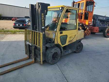 4 Wheels 2012  Hyster H90FT-C (1)