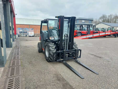 Rough Terrain Forklifts 2025  Manitou MC25-4 MC25-4 (4)