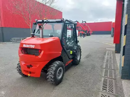 Terénní vysokozdvižný vozík 2025  Manitou MC25-4 MC25-4 (2)