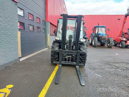 Terrängtruck 2025  Manitou MC30-4 D K ST5 S1 (2)