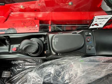 Teleskoplastare Rigid 2023  Manitou MT 933 Comfort Airconditioning (14)