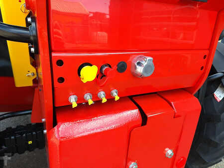 Teleskoptruck fast bom 2024  Manitou MLT737-130PS (11)