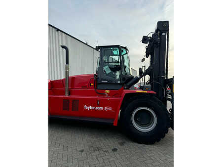Wózki widłowe diesel 2023  Kalmar DCG330-12 DCG330-12 (17)