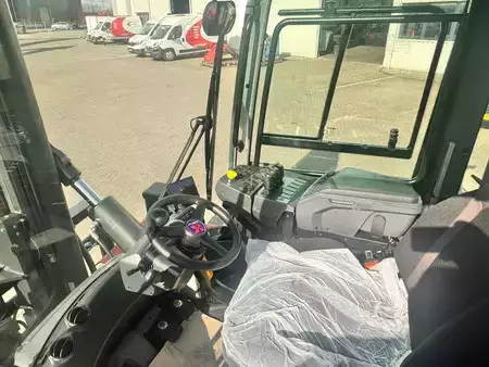 Dieselstapler 2026  Kalmar DCG160-12 DCG160-12 (4)