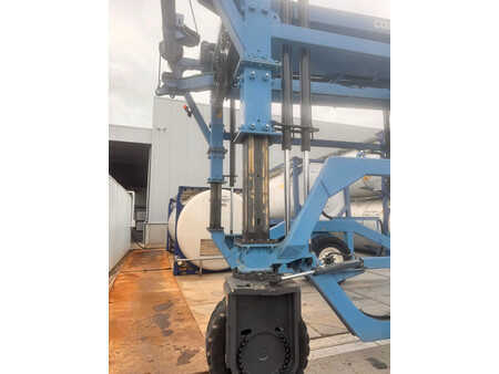 Container Handlers 2019  Combilift SC 4338 (8)