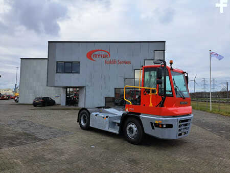 Terminaltraktor 2023  Terberg YT 223 4x2 aangedreven terminal trekker (1)