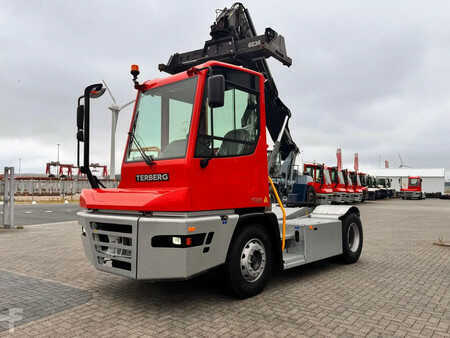 Trattori per terminali 2023  Terberg YT 223 4x2 aangedreven terminal trekker (8)