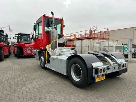 Terminal Tractor 2023  Terberg YT 223 4x2 aangedreven terminal trekker (8)