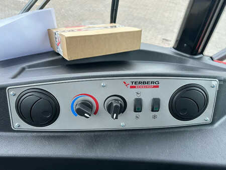 Terminal tractor 2025  Terberg RT 283 (12)