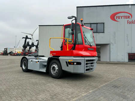 Terminal tractor 2025  Terberg YT 223 4x2 aangedreven terminal trekker (25)