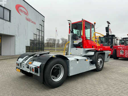 Terminal tractor 2025  Terberg YT 223 4x2 aangedreven terminal trekker (27)
