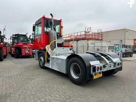 Terminal tractor 2025  Terberg YT 223 4x2 aangedreven terminal trekker (29)