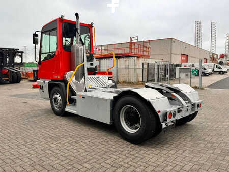 Terminal tractor 2025  Terberg YT 223 4x2 aangedreven terminal trekker (3)