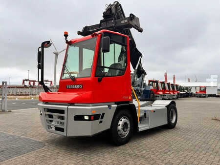 Terminal tractor 2025  Terberg YT 223 4x2 aangedreven terminal trekker (8)