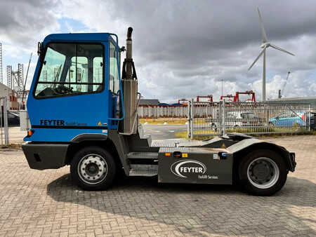 Terminálový traktor 2019  Terberg YT 222 4x2 aangedreven terminal trekker (6)