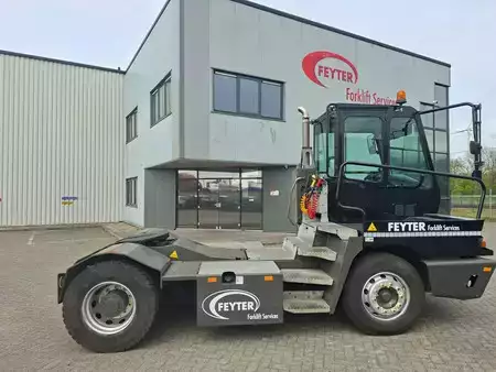 Terminálový traktor 2016  Terberg YT 222 4x2 aangedreven terminal trekker (1)