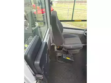 Terminálový traktor 2016  Terberg YT 222 4x2 aangedreven terminal trekker (11)
