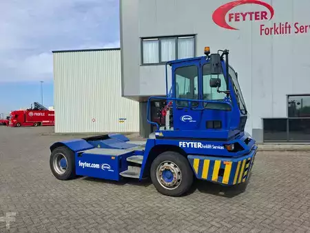 Terminálový traktor 2018  Terberg YT 222 4x2 aangedreven terminal trekker (1)