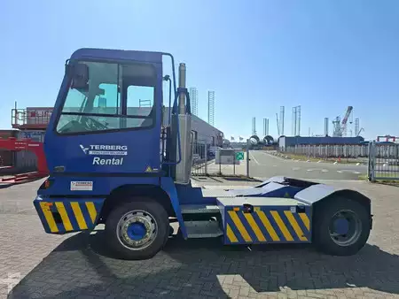 Terminálový traktor 2018  Terberg YT 222 4x2 aangedreven terminal trekker (13)