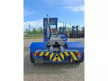 Terminálový traktor 2018  Terberg YT 222 4x2 aangedreven terminal trekker (17)