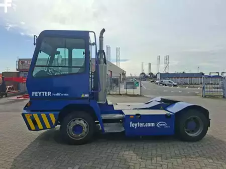 Terminálový traktor 2018  Terberg YT 222 4x2 aangedreven terminal trekker (5)