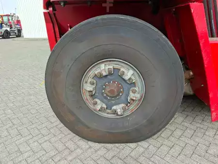 Reachstacker 2015  Kalmar DRG450-60S5 (18)