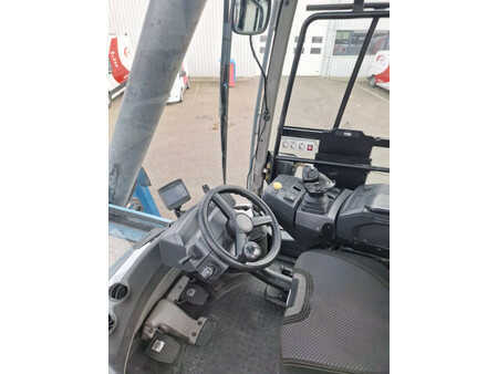 Reachstacker 2015  Kalmar DRG450-65S5X DRG450-65S5X (9)