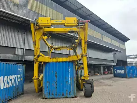 Carrelli elevatori per container 2019  Combilift SC3TA (2)