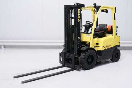 Propane Forklifts 2016  Hyster H-2.5-FT (1)