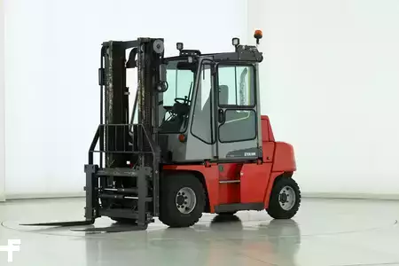 Empilhador diesel 2016  Kalmar DCF-50-6-H (1)