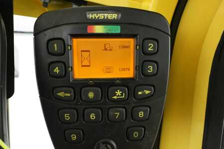 Elektromos 4 kerekű 2016  Hyster J-3.0-XN (5)