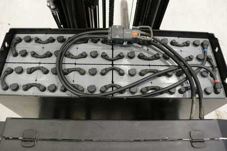 Skjutstativtruck 2013  BT RRE-180-E (3) 