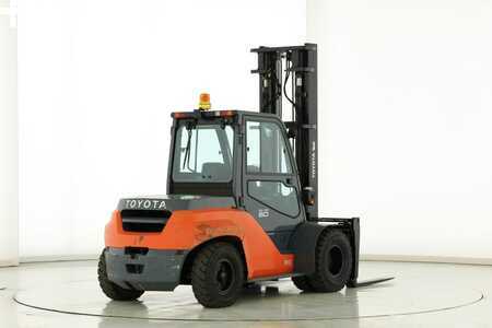 Diesel Forklifts 2015  Toyota 40-8-FD-60-N (2)