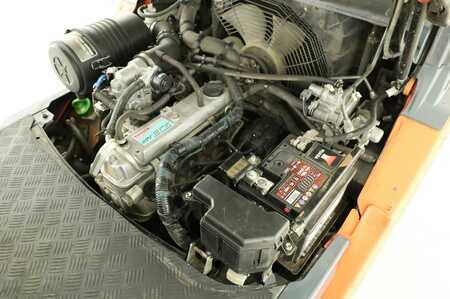 LPG heftrucks 2013  Toyota 02-8-FGF-25 (3)