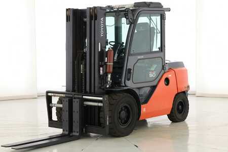 Diesel Forklifts 2020  Toyota 40-8-FD-50-N (5)