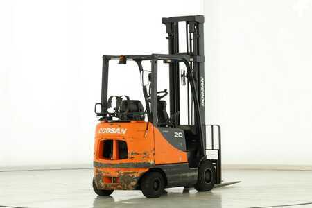 Gas gaffeltruck 2011  Doosan G-20-SC-5 (2)