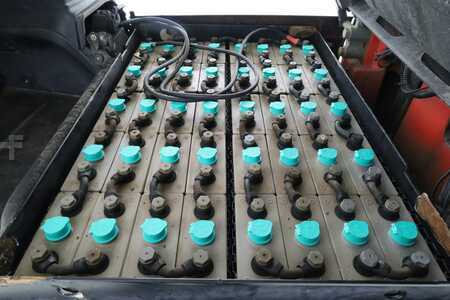 Carrelli elettrici 4 ruote 2017  Linde E-20-H-01-600 (387) (3)