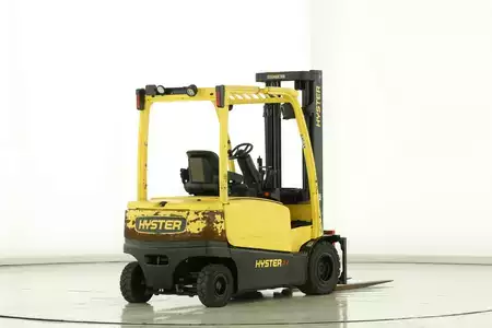 Elektro 4 Rad 2018  Hyster J-3.0-XN (2)