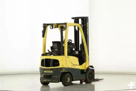 Gázüzemű targoncák 2014  Hyster H-2.0-FTS (2)